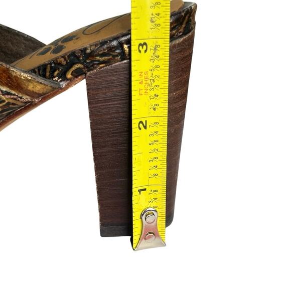 Patricia Nash Women’s Ruffina Brown Tooled Leather Metallic Gold Mule Size 7.5 - Picture 11 of 11